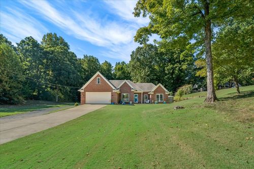 825 Je Blaydes Pkwy, Atoka, TN, 38004-7189 | Card Image