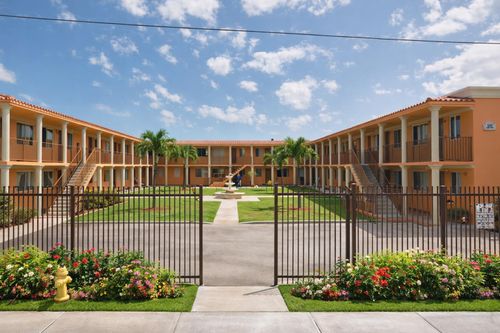 14-420 Nw 10th Street, North Miami, FL, 33136 | Card Image