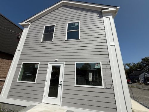 237 Main St, Hackettstown, NJ, 07840-2001 | Card Image