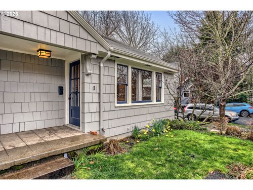 1-4030 Se Ivon St, Portland, OR, 97202 | Card Image