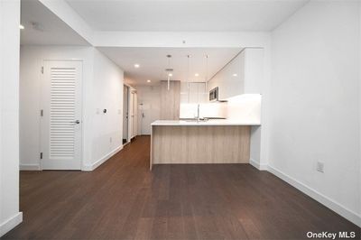 15N - 131-05 40th Road, Condo with 1 bedrooms, 1 bathrooms and null parking in Flushing NY | Image 3