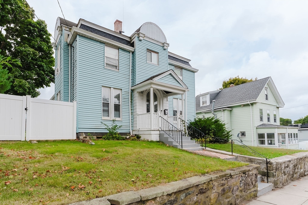 Pine St, Hyde Park, MA 02136