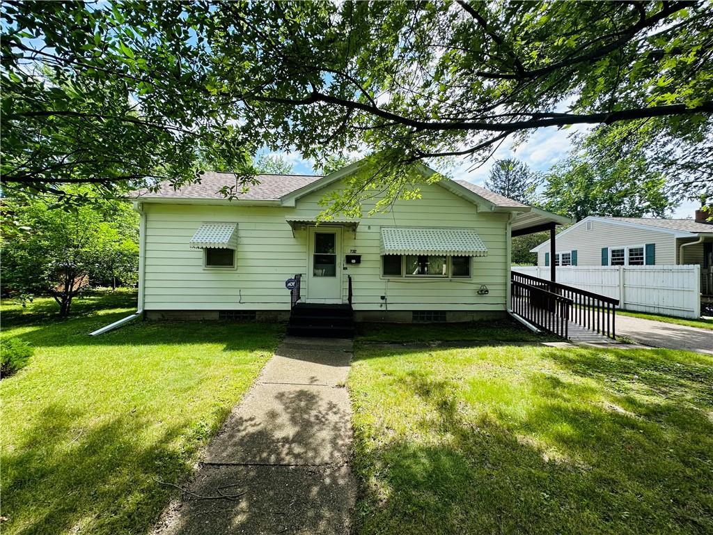 Wilson St, Chippewa Falls, WI 54729