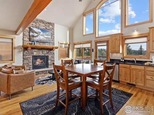 147 Willowstone Dr, Estes Park, CO, 80517-9170 | Card Image