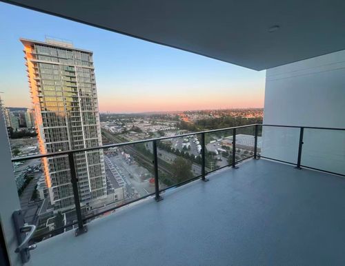 2001-2425 Alpha Ave, Burnaby, BC, V5C0N6 | Card Image