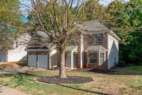 7377 Spoleto Loop, Fairburn, GA, 30213-6488 | Card Image