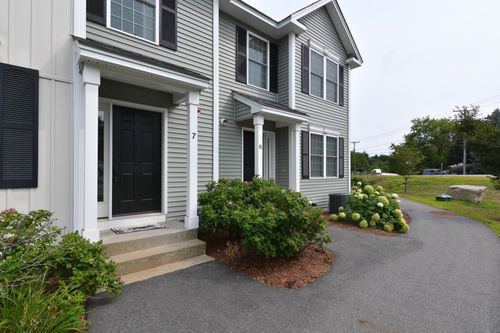 unit-7-30 Brook St, Derry, NH, 03038-3621 | Card Image