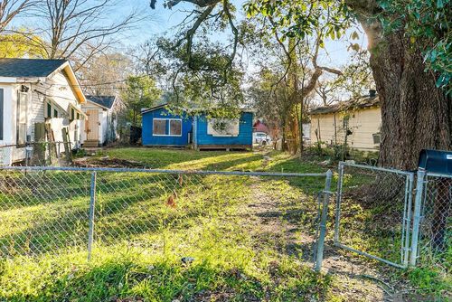 2269 Valley St, Baton Rouge, LA, 70808-1727 | Card Image