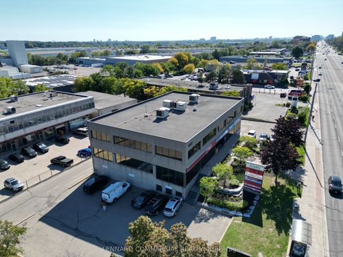 201-204-1090 Dundas Street E, Mississauga, ON, L4Y2B8 | Card Image