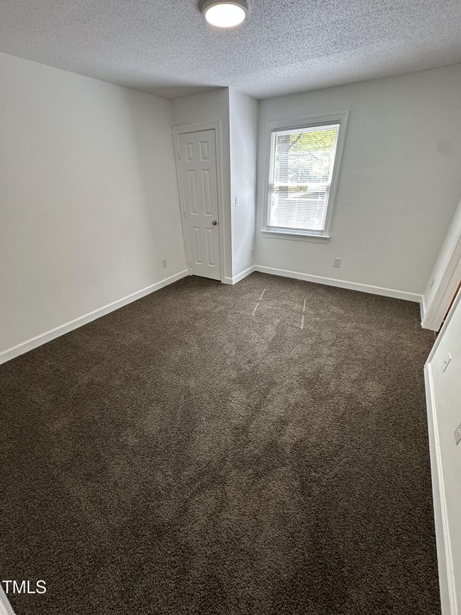 Photo #6 | Image 6
