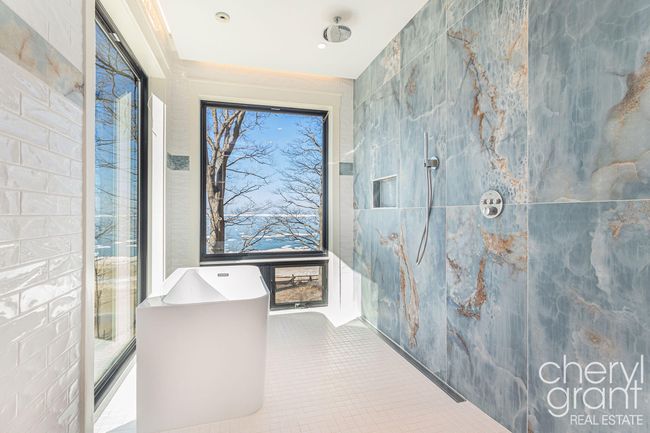 Suite 3-Japanese Shower Hall Level | Image 69
