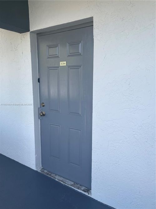 apt-a204-8351 Sands Point Blvd, Tamarac, FL, 33321-8542 | Card Image