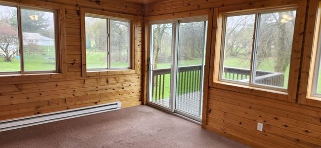 325 E Elm St, House other with 3 bedrooms, 1 bathrooms and null parking in Strawberry Point IA | Image 7