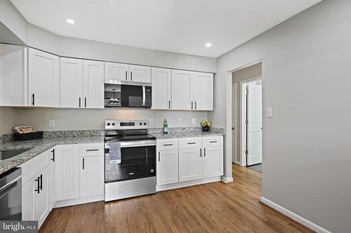 1108 Handy Ave, Baltimore, MD, 21228-2819 | Card Image