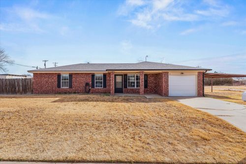 700 Avenue N, Ralls, TX, 79357 | Card Image
