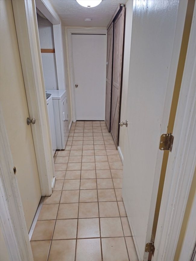 48 - 48 Londonderry Rd, Condo with 3 bedrooms, 2 bathrooms and 1 parking in Grafton MA | Image 28