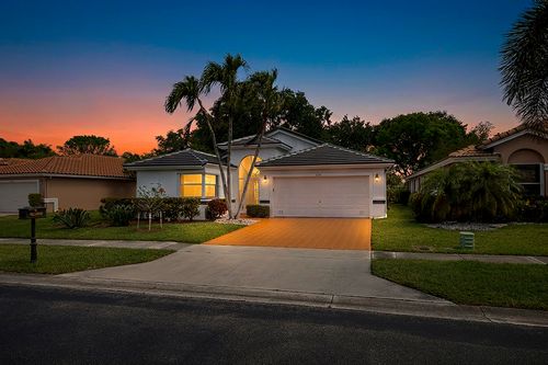 6395 Tiara Dr, Boynton Beach, FL, 33437-4169 | Card Image