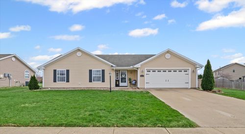 2003 Macintosh Ln, Monticello, IL, 61856-8307 | Card Image
