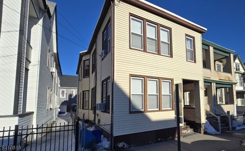 190 Columbia Ave, Passaic, NJ, 07055-6008 | Card Image