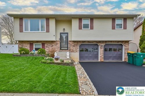 443 Arlington St, EASTON, PA, 18045-3777 | Card Image