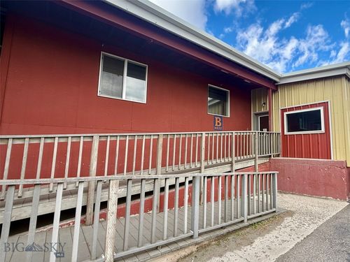 b-mezz-20900 Frontage Rd, Belgrade, MT, 59714-8557 | Card Image