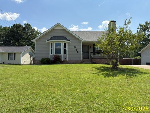 555 Anita Dr, Clarksville, TN, 37042-7125 | Card Image