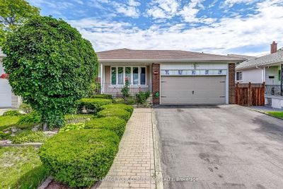 2127 Cliff Rd, House other with 3 bedrooms, 3 bathrooms and 6 parking in Mississauga ON | Image 1