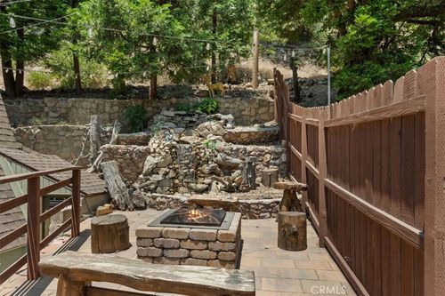 1277 Lovers Ln, Rimforest, CA, 92378 | Card Image
