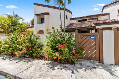 12518-12518 Sw 94th Ter, Miami, FL, 33186-1836 | Card Image