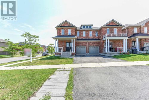 270 Brussels Ave, Brampton, ON, L6Z0G3 | Card Image