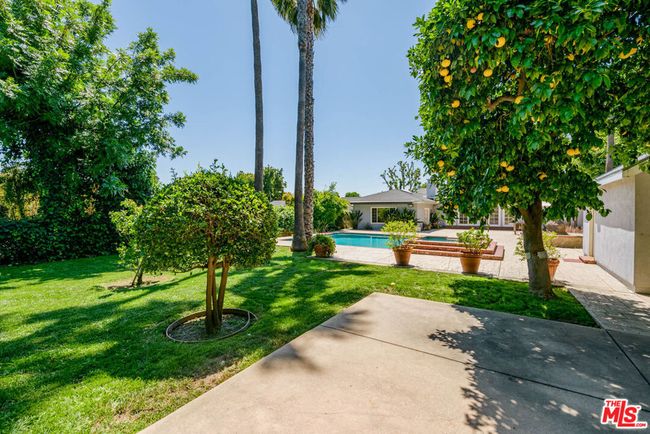8760 White Oak Ave, House other with 4 bedrooms, 4 bathrooms and 8 parking in Sherwood Forest CA | Image 47
