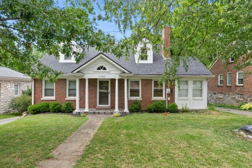 1707 Versailles Rd, Lexington, KY, 40504-2403 | Card Image
