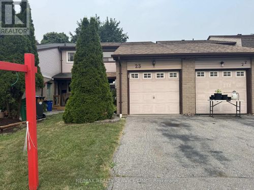 23 Scottsdale Court, Brampton (Bram East), ON, L6W3R8 | Card Image