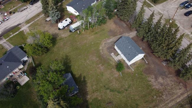 10313 103 Street, House other with 3 bedrooms, 1 bathrooms and 5 parking in Hythe AB | Image 9
