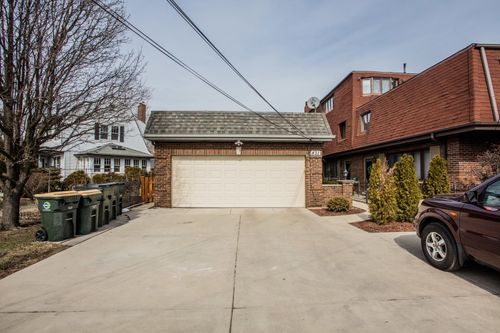 b-431 N Northwest Hwy, Park Ridge, IL, 60068-6407 | Card Image