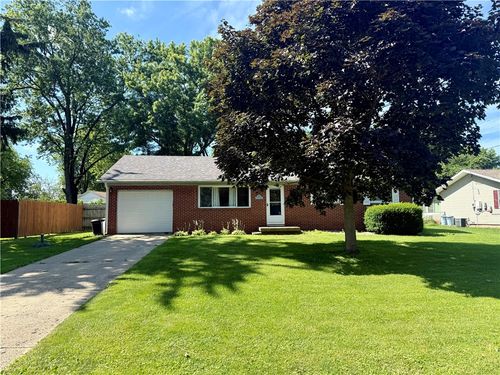 202 Lakeview Dr, Catlin, IL, 61817-9161 | Card Image
