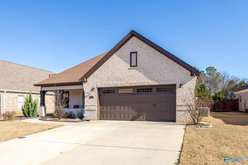 125 Gary Allen Blvd, Madison, AL, 35757-8221 | Card Image