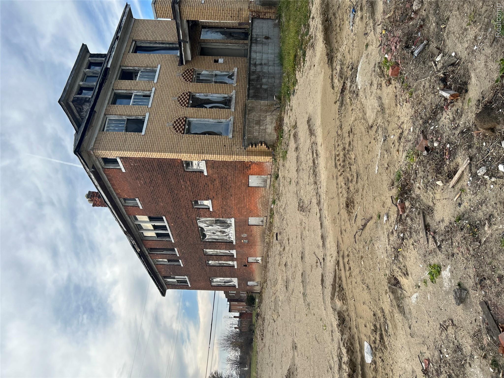 Residential in Detroit 3
