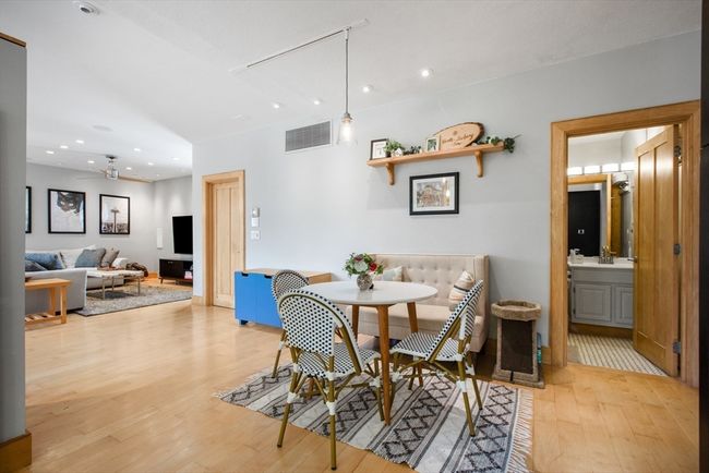 APT-6 - 10 Ingalls Ct, Condo with 2 bedrooms, 1 bathrooms and 2 parking in Melrose MA | Image 13