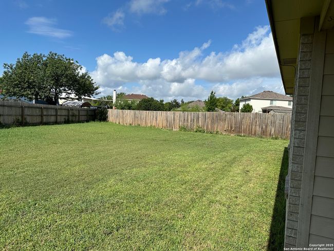 109 Willow Run, House other with 3 bedrooms, 2 bathrooms and null parking in Cibolo TX | Image 16