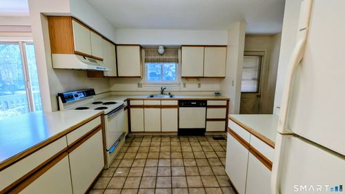 apt-45-69 Northwest Drive, Plainville, CT, 06062 | Card Image