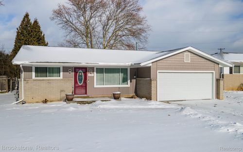 2591 Hempstead Rd, Auburn Hills, MI, 48326-3413 | Card Image