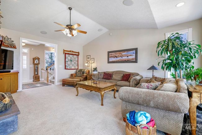 2554 E 3708 N, House other with 5 bedrooms, 4 bathrooms and 2 parking in Twin Falls ID | Image 12