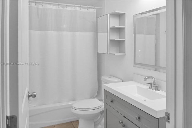 APT-2310 - 1250 S Miami Ave, Condo with 1 bedrooms, 2 bathrooms and null parking in Miami FL | Image 13