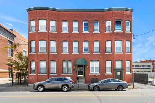 97 Bridge St, Manchester, NH, 03101 | Card Image