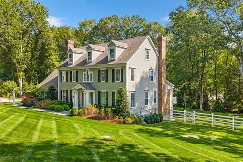 9 Matson Rdg, Old Lyme, CT, 06371-1146 | Card Image