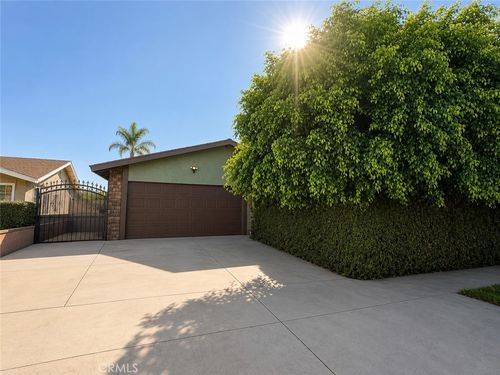 7717 Paul Dr, Whittier, CA, 90606-2541 | Card Image