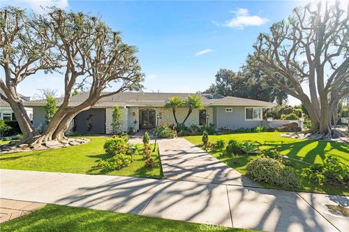 2101 N Westwood Ave, Santa Ana, CA, 92706-3756 | Card Image