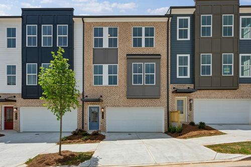 2696 Creek View Ter Nw, Atlanta, GA, 30318-8394 | Card Image