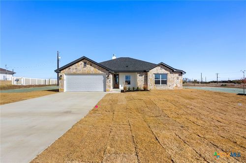 100 Hillside, Lampasas, TX, 76550-2253 | Card Image